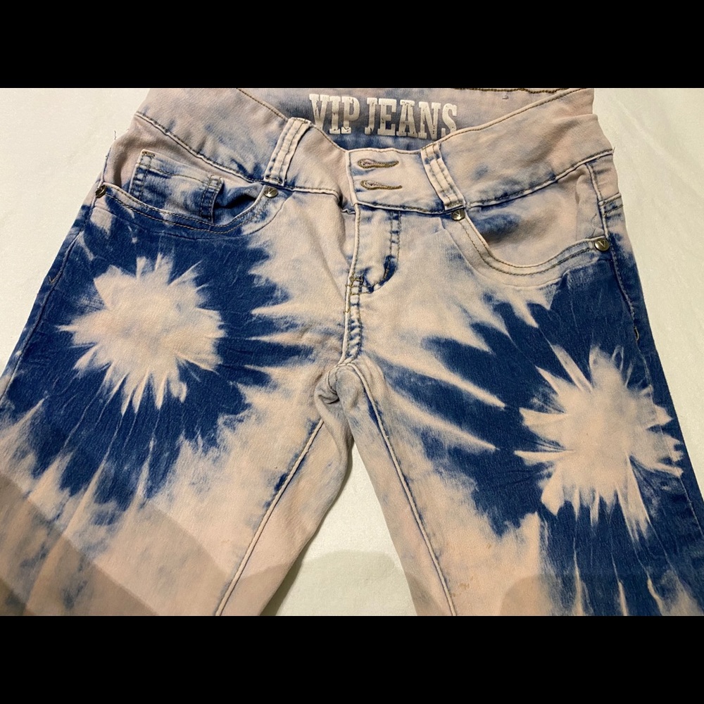 Tie dye jeans